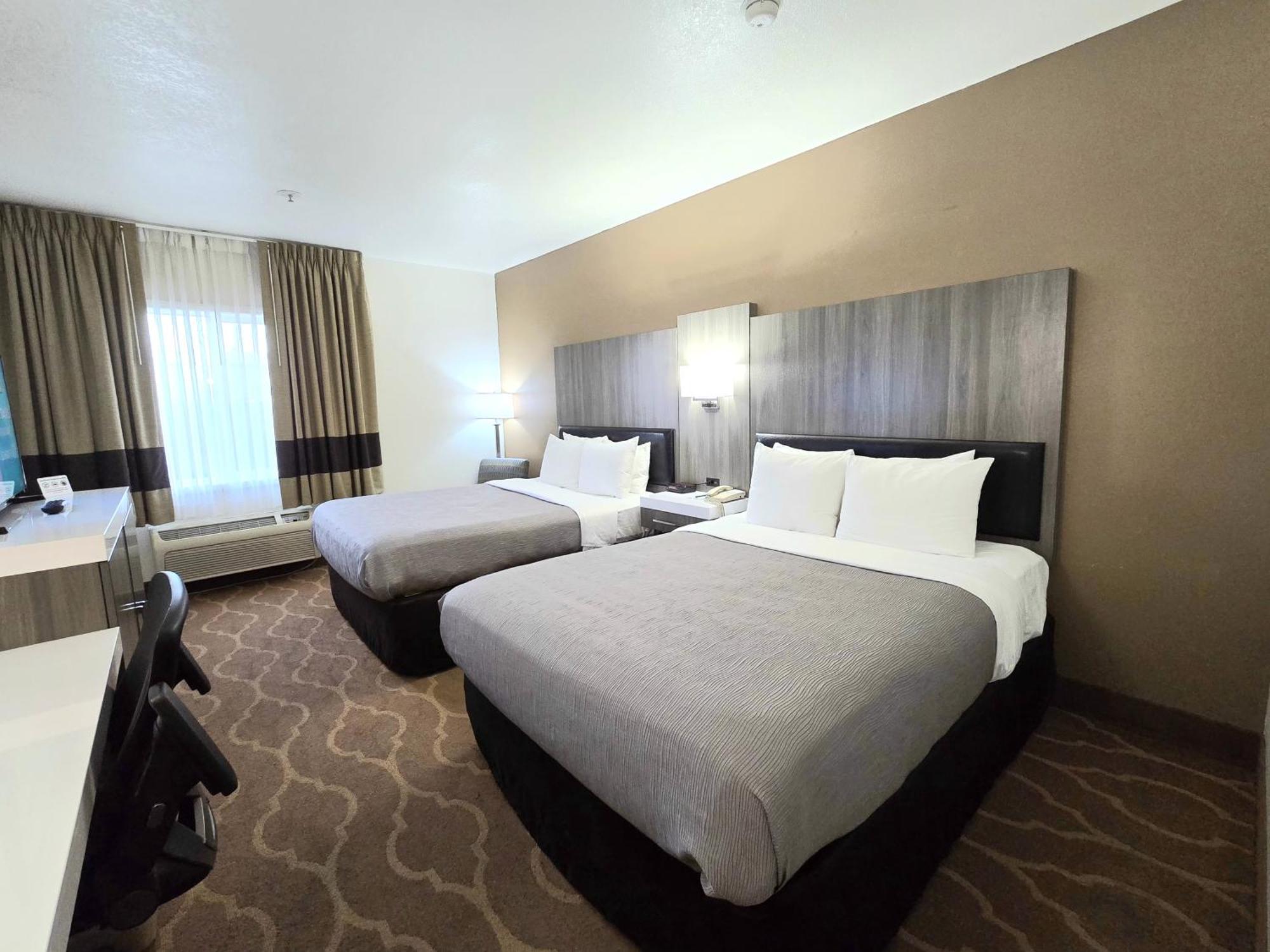 Quality Inn & Suites Longview Kelso Екстер'єр фото